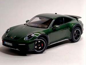 PORSCHE 992 DAKAR -2023 GREEN 1:18 NOREV
