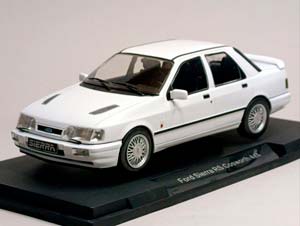 FORD SIERRA RS COSWORTH 4X4 -1990 WHITE 1:18 — фото 7