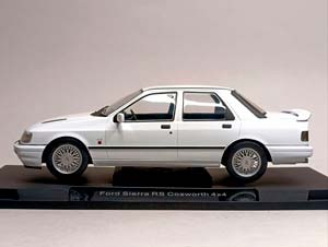 FORD SIERRA RS COSWORTH 4X4 -1990 WHITE 1:18 — фото 2