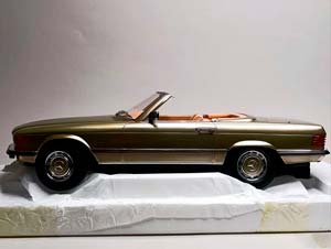 MERCEDES 350 SL -1971 (R107) MATRIX 1:12 — фото 2