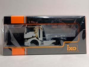 MAN TGX XXL D38 ТЯГАЧ 1:43 IXO — фото 9