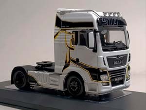MAN TGX XXL D38 ТЯГАЧ 1:43 IXO — фото 6