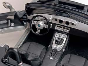 BMW Z8 (E52) SILVER 1:18 KYOSHO — фото 2