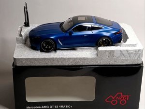 MERCEDES AMG GT63 (SPECTRAL BLUE) 1:18 NZG — фото 9