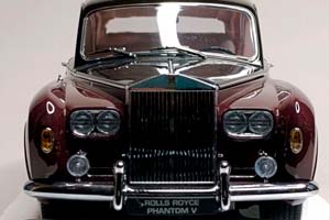 ROLLS-ROYCE PHANTOM V 1964 PARAGON 1:18 — фото 7