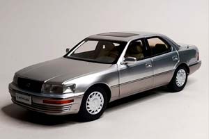 LEXUS LS 400 SILVER XOAOGUANG MODEL 1:18
