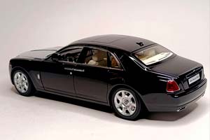 ROLLS-ROYCE GHOST BLACK/SILVER 1:18 KYOSHO — фото 3