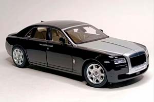 ROLLS-ROYCE GHOST BLACK/SILVER 1:18 KYOSHO — фото 7