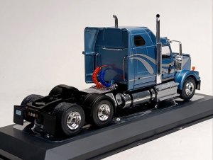 WESTERN STAR 4900 1997 ТЯГАЧ 1:43 IXO — фото 4