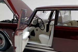 MERCEDES 600 LWB (W100) PULLMAN 1:18 NZG — фото 2