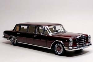 MERCEDES 600 LWB (W100) PULLMAN 1:18 NZG — фото 8
