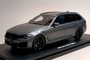 BMW 530E XDRIVE M SPORT TOURING 1:18 GT SPIRIT