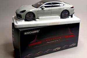 PORSCHE PANAMERA TURBO S 2020 GREY 1:18 — фото 9