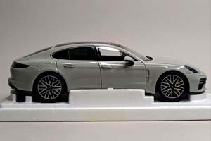 PORSCHE PANAMERA TURBO S 2020 GREY 1:18 — фото 6