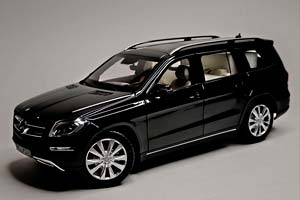 MERCEDES GL CLASS 2012 BLACK 1:18 NOREV