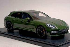 PORSCHE PANAMERA TURBO S SPORT TURISMO 1:18 — фото 6