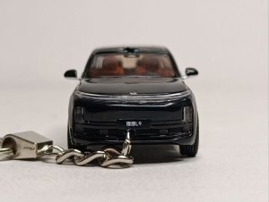 LIXIANG L9 BLACK 1:64 БРЕЛОК 70 ММ — фото 6