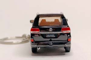 TOYOTA LAND CRUISER 200 БРЕЛОК 1:64 75 ММ — фото 4