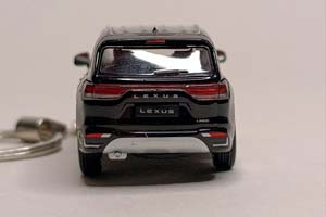 LEXUS LX600 БРЕЛОК 1:64 75ММ — фото 4