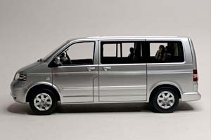 VW VOLKSWAGEN MULTIVAN T5 2003 NOREV 1:18 LIMITED — фото 3