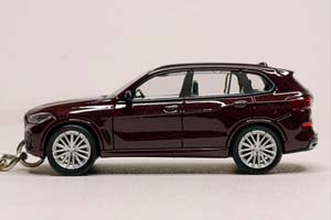 BMW X5 (G05) 1:64 БРЕЛОК 70 ММ — фото 3