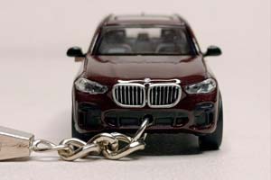 BMW X5 (G05) 1:64 БРЕЛОК 70 ММ — фото 8