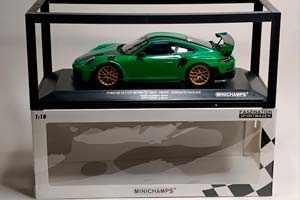 PORSCHE 911 (991 II) GT2 RS 2018 GREEN 1:18 — фото 9
