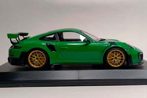 PORSCHE 911 (991 II) GT2 RS 2018 GREEN 1:18 — фото 6