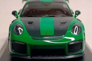 PORSCHE 911 (991 II) GT2 RS 2018 GREEN 1:18 — фото 8
