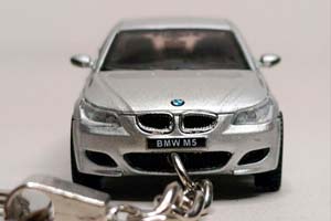 BMW M5 (E60) 1:64 БРЕЛОК 70 ММ — фото 8
