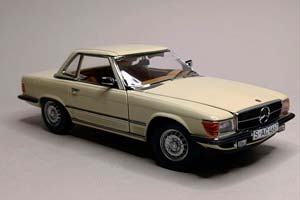 MERCEDES 350 SL (R107) 1977 SUN STAR 1:18 — фото 7