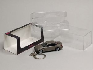 BMW M5 (E60) БРЕЛОК 1:64 75 ММ — фото 9