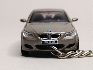 BMW M5 (E60) БРЕЛОК 1:64 75 ММ — фото 8