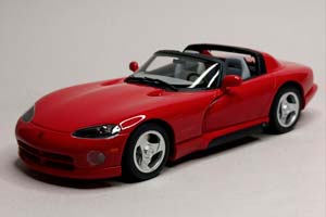 DODGE VIPER RT/10 1992 RED 1:18 GT SPIRIT — фото 1
