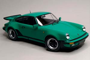 PORSCHE 911 TURBO 1977 GREEN 1:12 MINICHAMPS — фото 7