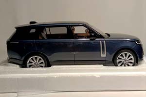 RANGE ROVER 2022 BLUE 1:18 LCD — фото 6