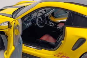 PORSCHE 911 (992) GT3 RS 2024 YELLOW 1:18 LIMITED — фото 3