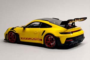 PORSCHE 911 (992) GT3 RS 2024 YELLOW 1:18 LIMITED — фото 6