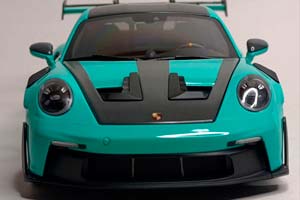 PORSCHE 911 (992) GT3 RS 2024 GREEN 1:18 LIMITED — фото 6