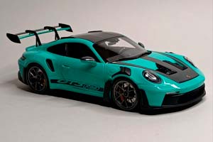 PORSCHE 911 (992) GT3 RS 2024 GREEN 1:18 LIMITED — фото 7
