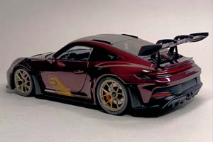 PORSCHE 911 (992) GT3 2024 PURPLE 1:18 LIMITED — фото 4