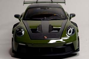 PORSCHE 911 (992) GT3 RS 2024 OLIVE 1:18 LIMITED — фото 8