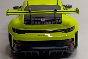 PORSCHE 911 (992) GT3 RS ACID GREEN 1:18 LIMITED — фото 7