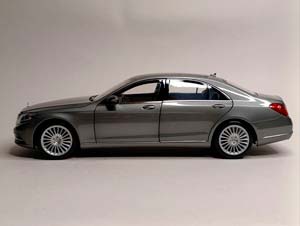 MERCEDES S CLASS W222 -2013 SILVER 1:18 NOREV — фото 3