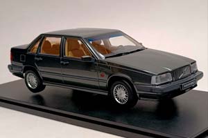 VOLVO 850 GLE 1993 DARK GREY 1:18 TRIPLE9 — фото 4