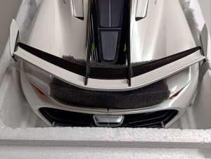 KOENIGSEGG JESKO 2019 GT SPIRIT 1:12 LIMITED — фото 4