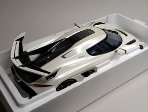 KOENIGSEGG JESKO 2019 GT SPIRIT 1:12 LIMITED — фото 5