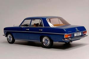 MERCEDES 200D W115 W114 1968 MCG 1:18 — фото 2
