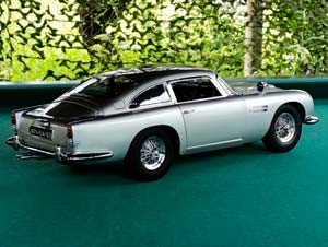 ASTON MARTIN DB5 АГЕНТ 007 JAMES BOND 1:8 — фото 6