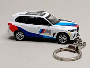 BMW X5M (G05) БРЕЛОК 1:64 75ММ